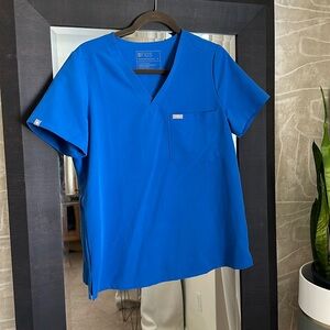 FIGS Royal Blue Catarina Scrub Top (Size: Medium)